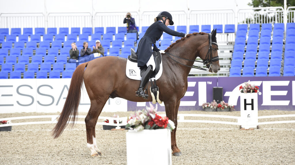 Laura and Veneziano move up 41 spots in the FEI world ranking