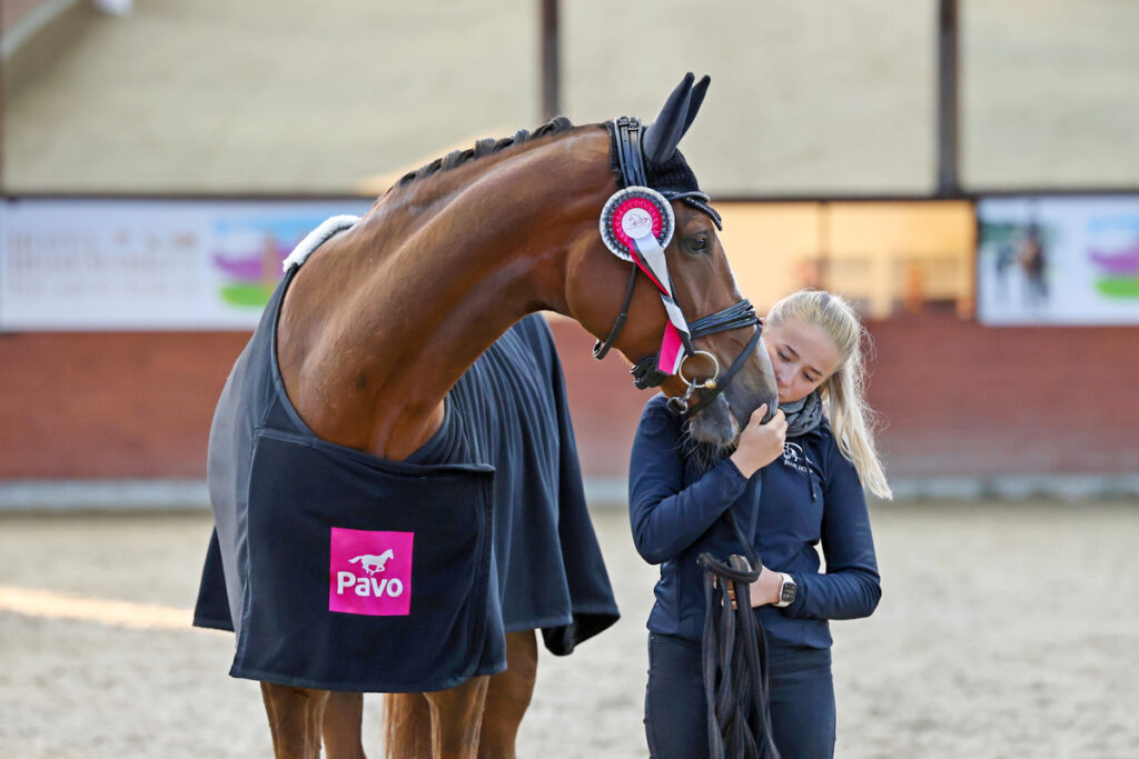 Nanna and Bonsai in a superb victory in the 5-year-old class at the Danish Equestrian Federation's intermediate round